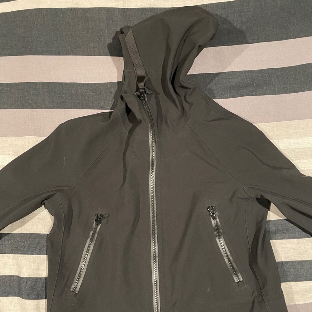 Lululemon jacket NWOT